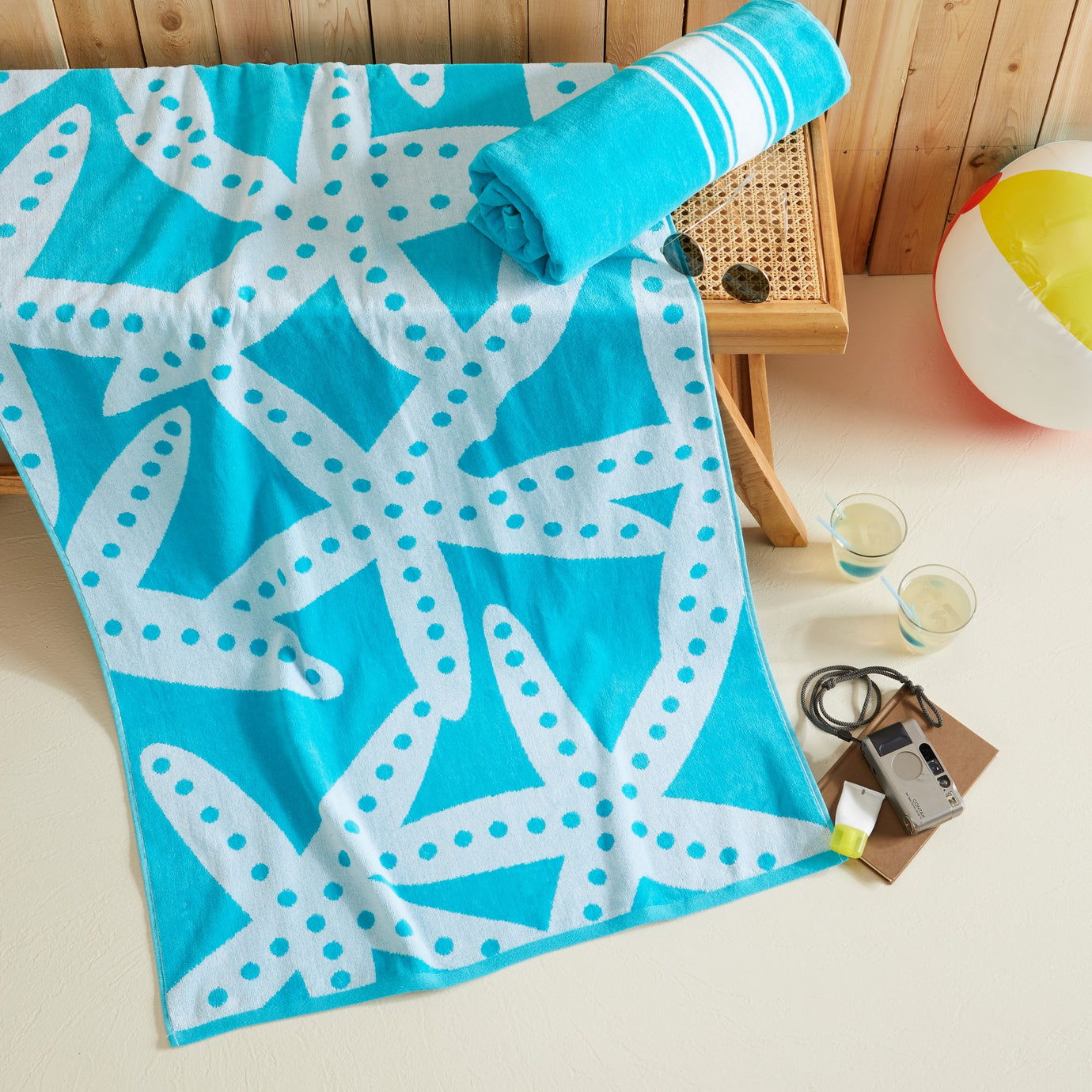 Pacifica Collection Jacquard Printed Beach Towels – Market and Place